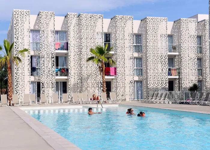 Nakara By Odalys Aparthotel 4*